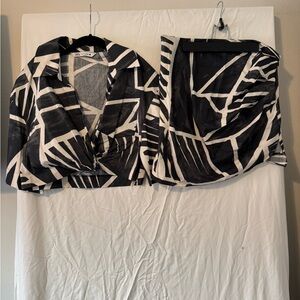Zara 2 Piece Crop Top & Draped Printed
Skirt